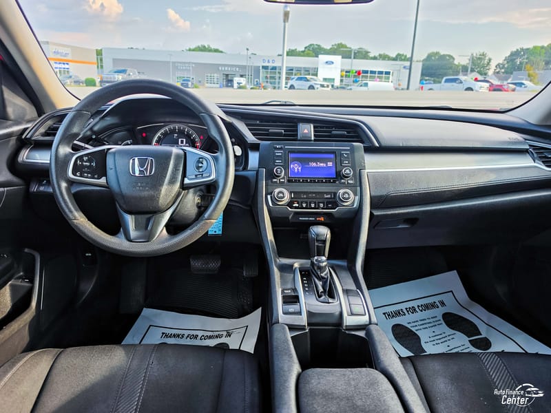 2017 HONDA CIVIC LX - HON521685B