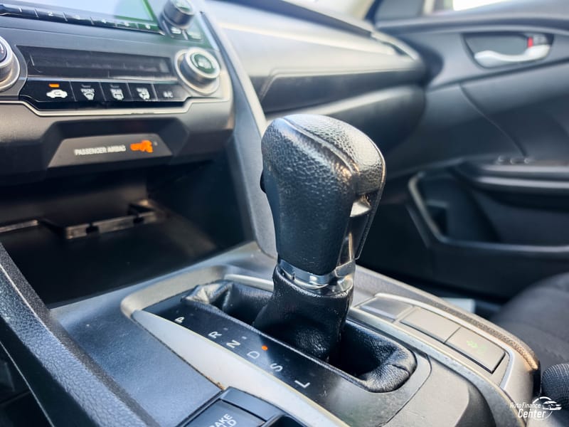 2017 HONDA CIVIC LX - HON521685B