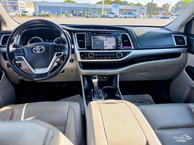 2017 TOYOTA HIGHLANDER XLE - HON524657B