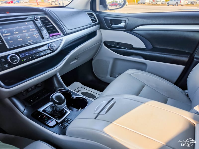 2017 TOYOTA HIGHLANDER XLE - HON524657B