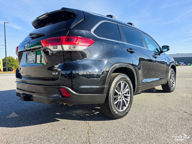 2017 TOYOTA HIGHLANDER XLE - HON524657B