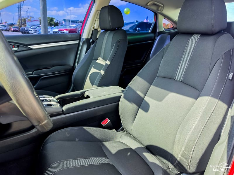 2018 HONDA CIVIC LX - HON535043B