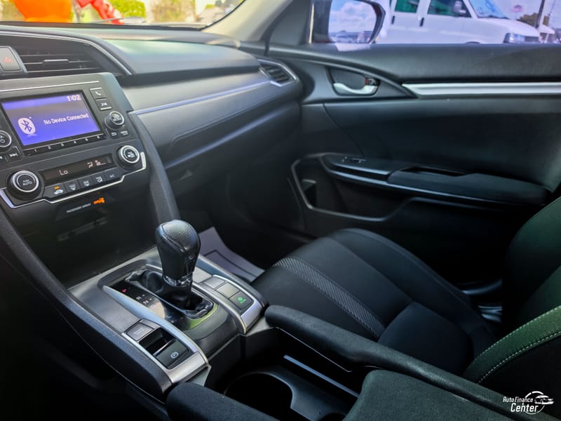 2018 HONDA CIVIC LX - HON535043B