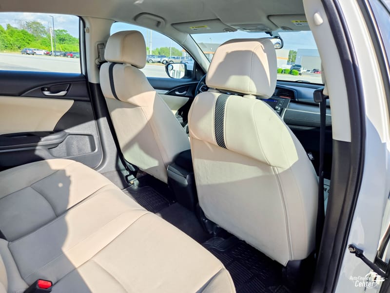 2018 HONDA CIVIC LX - HON556414