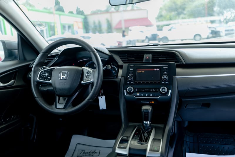 2020 HONDA CIVIC LX - HON575609B