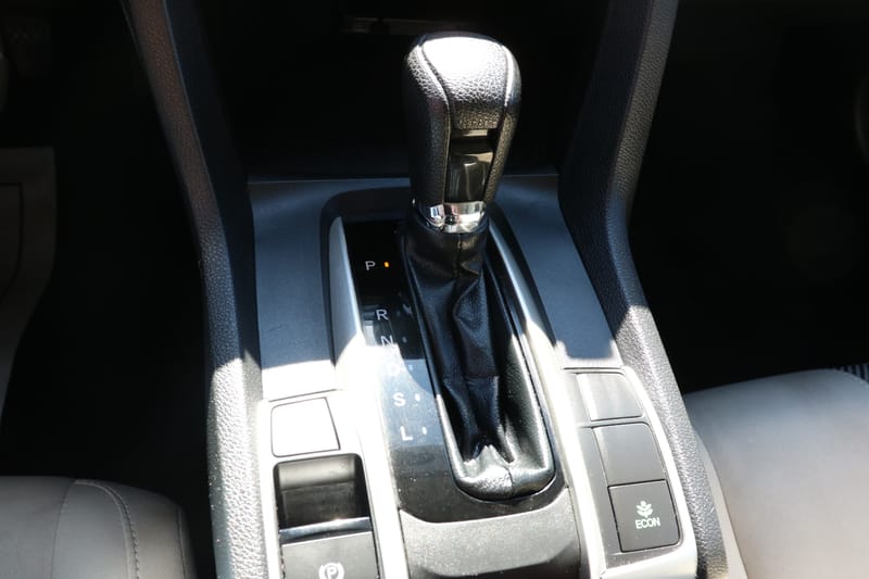 2017 HONDA CIVIC LX - HONE012023