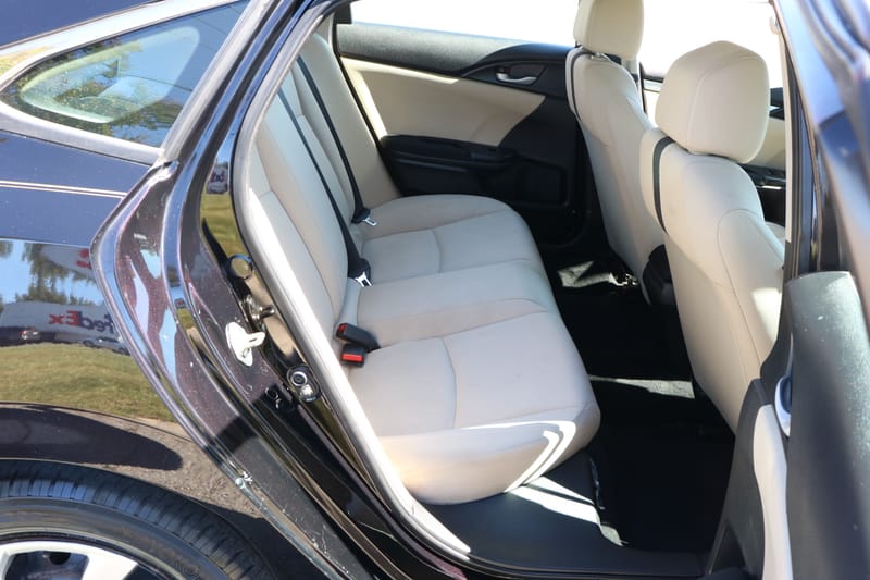 2017 HONDA CIVIC LX - HONE012023