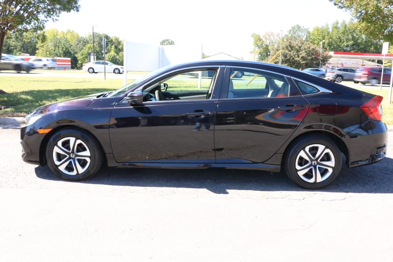 2017 HONDA CIVIC LX - HONE012023