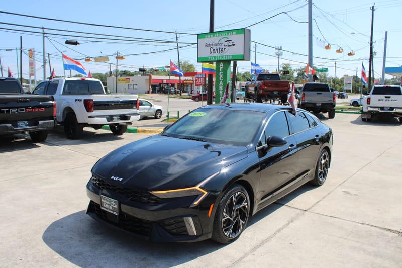 2025 KIA K5 - KIA319200