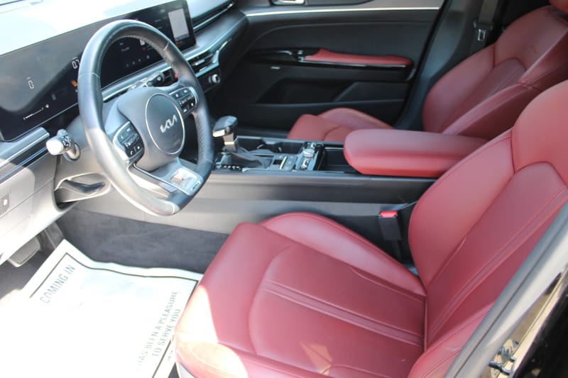 2025 KIA K5 - KIA319200