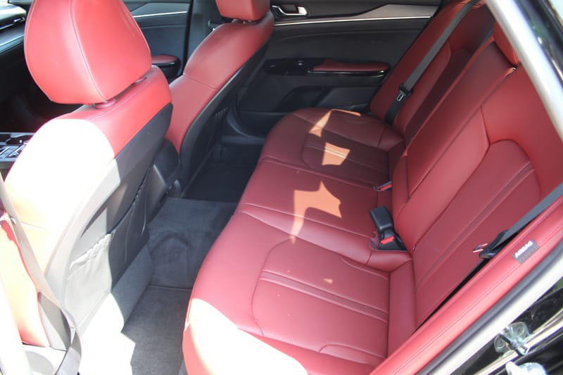 2025 KIA K5 - KIA319200