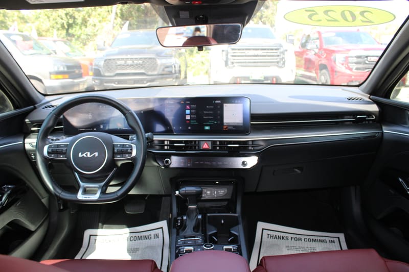 2025 KIA K5 - KIA319200