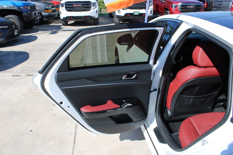 2026 KIA K5 - KIA471403