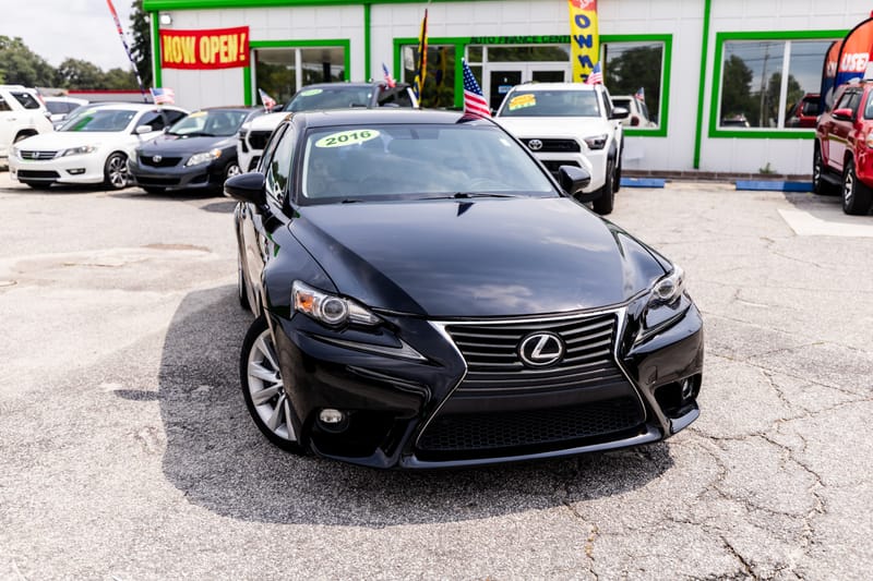 2016 LEXUS IS 200T BASE - LEX018846D