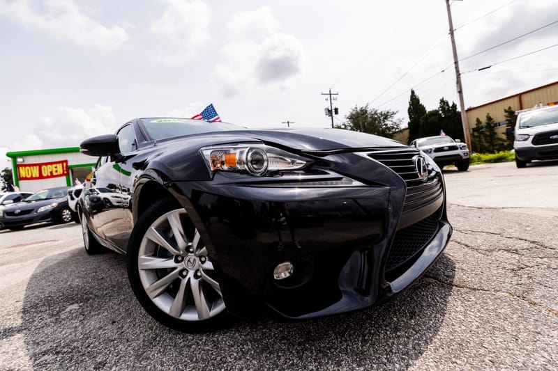 2016 LEXUS IS 200T BASE - LEX018846D