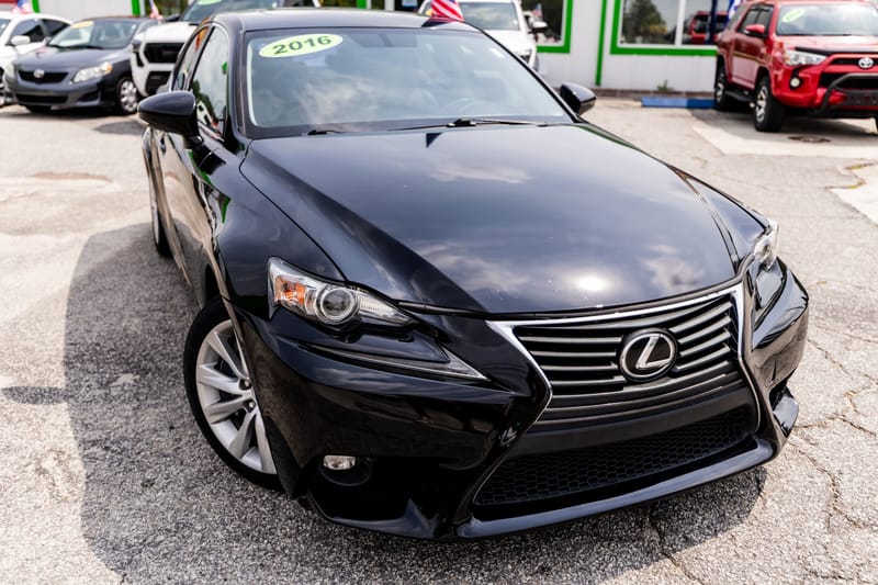 2016 LEXUS IS 200T BASE - LEX018846D