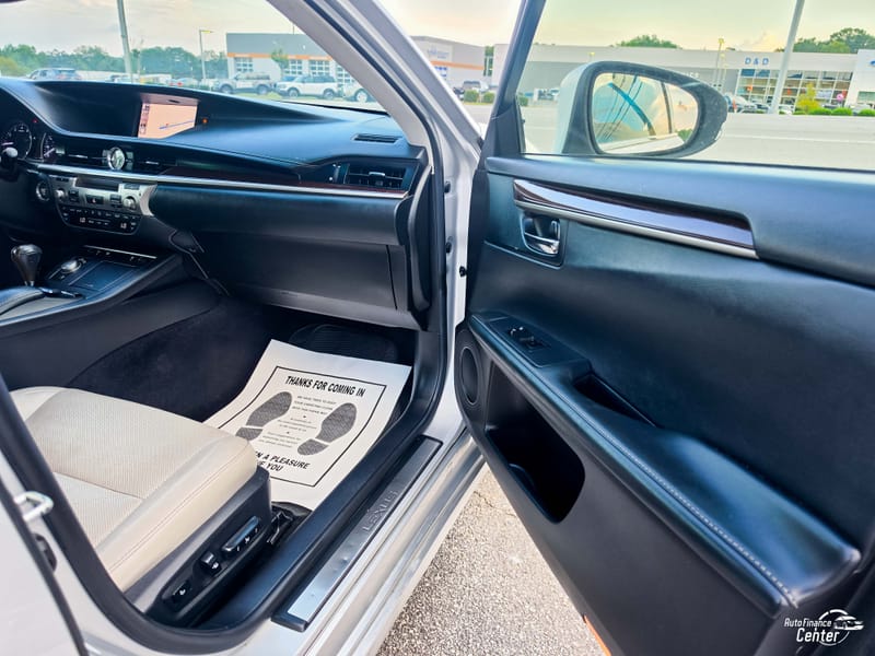 2013 LEXUS ES 350 - LEX019734B