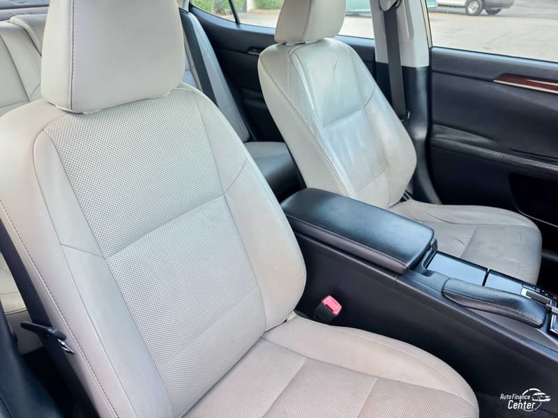 2013 LEXUS ES 350 - LEX019734B