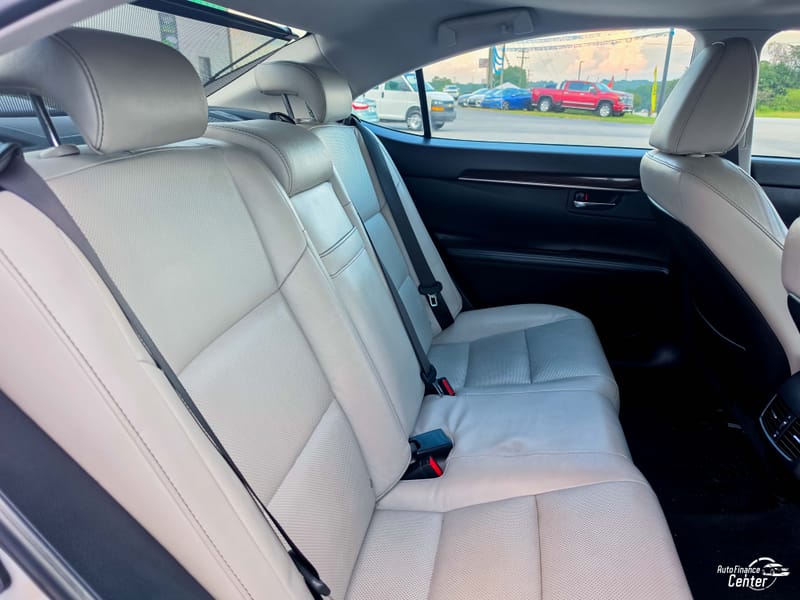 2013 LEXUS ES 350 - LEX019734B