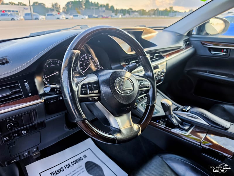 2016 LEXUS ES 350 BASE - LEX028996