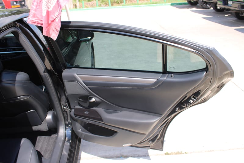 2020 LEXUS ES 350 - LEX052426