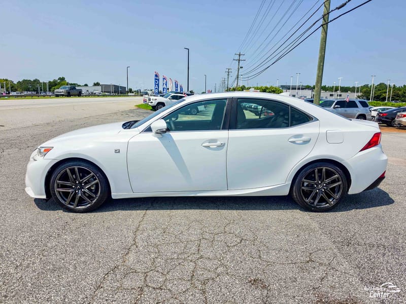 2015 LEXUS IS 250 - LEX064940B