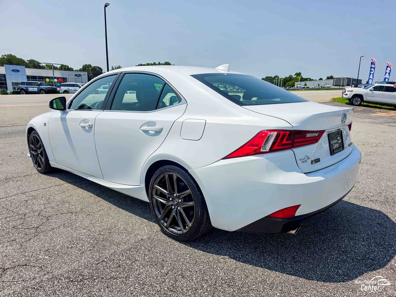 2015 LEXUS IS 250 - LEX064940B