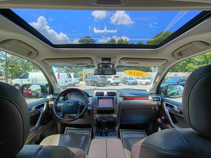 2016 LEXUS GX 460 - LEX121938B