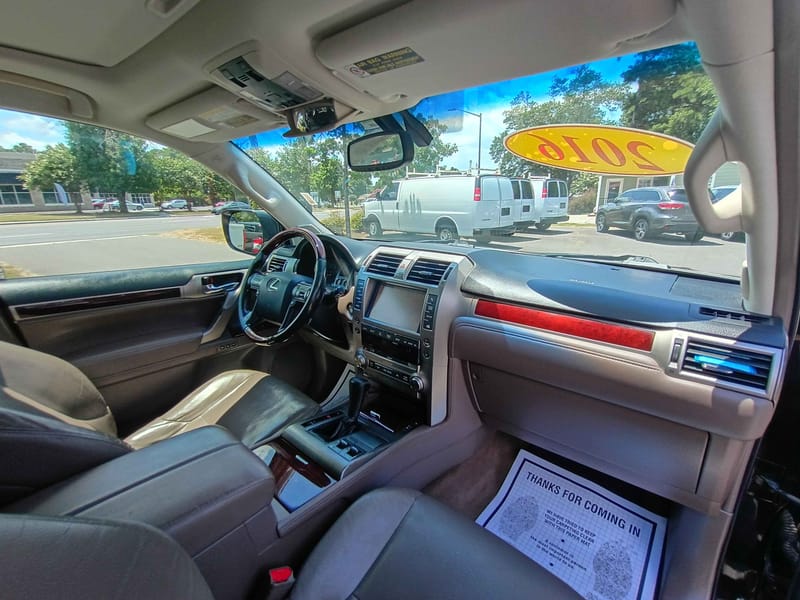 2016 LEXUS GX 460 - LEX121938B
