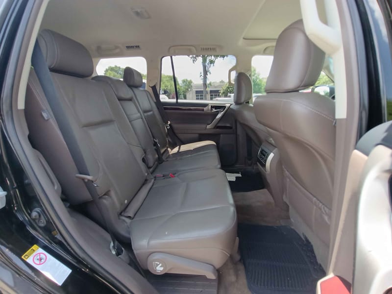 2016 LEXUS GX 460 - LEX121938B
