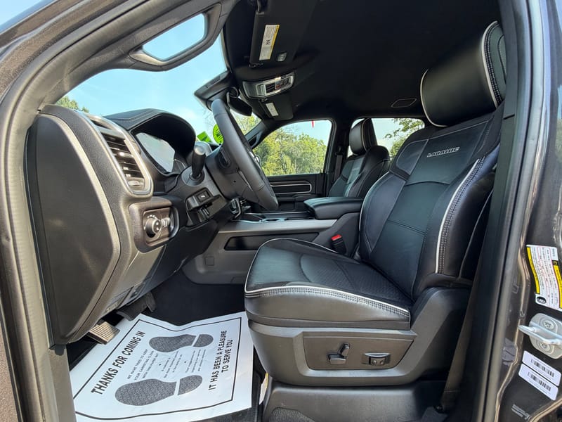 2026 RAM 3500 LARAMIE - RAM152548