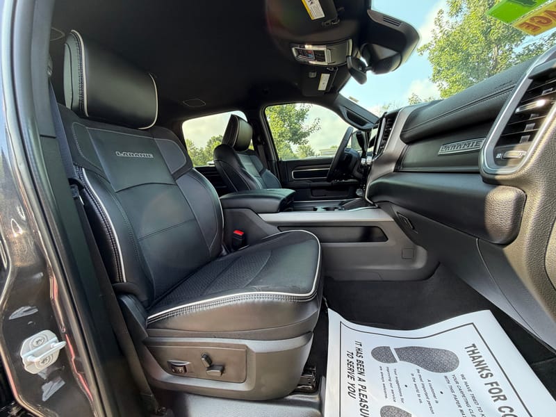 2026 RAM 3500 LARAMIE - RAM152548