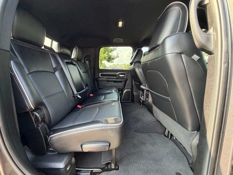 2026 RAM 3500 LARAMIE - RAM152548