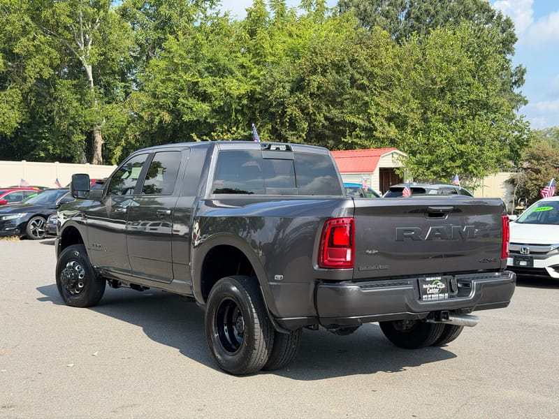 2026 RAM 3500 LARAMIE - RAM152548