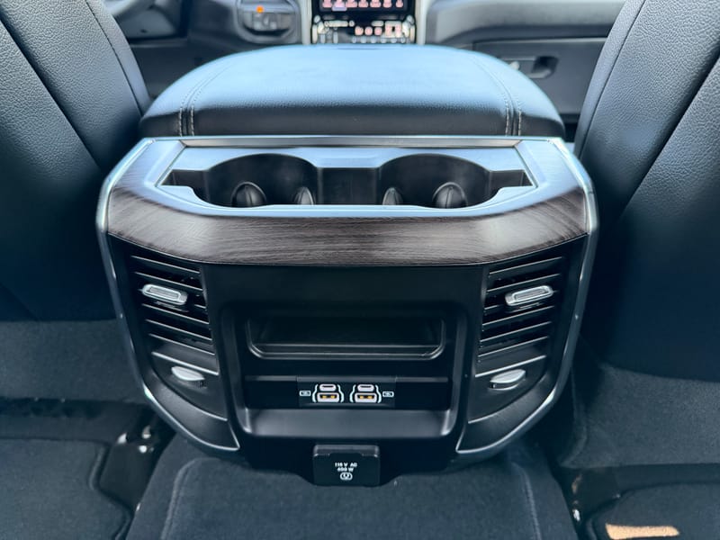 2026 RAM 3500 LARAMIE - RAM152548