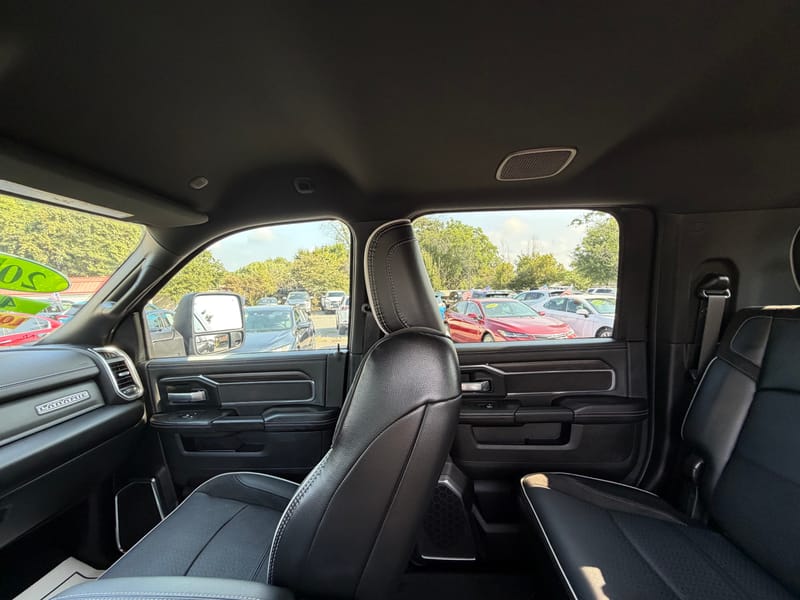2026 RAM 3500 LARAMIE - RAM152548