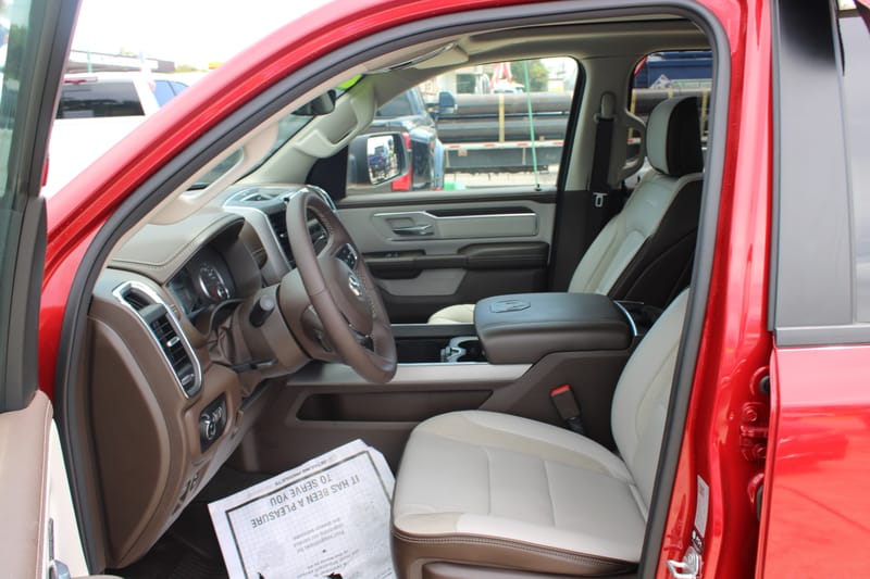 2026 RAM 1500 - RAM300185