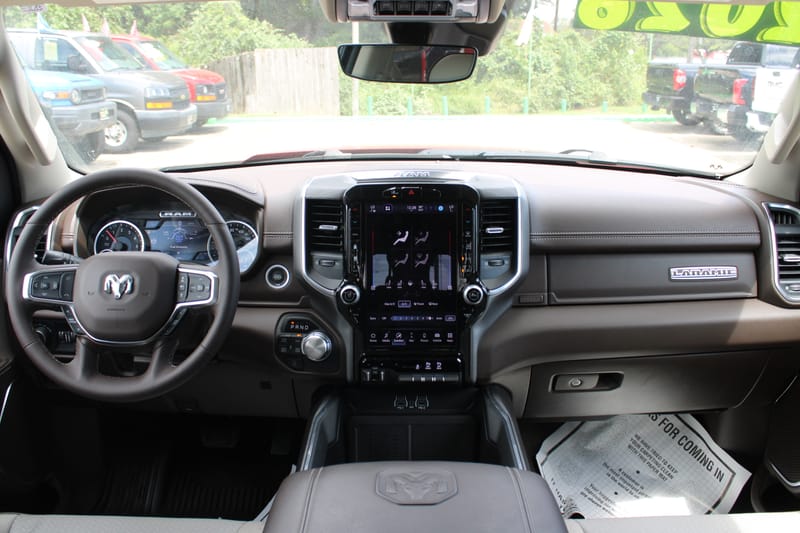 2026 RAM 1500 - RAM300185