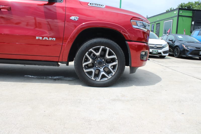 2026 RAM 1500 - RAM300185