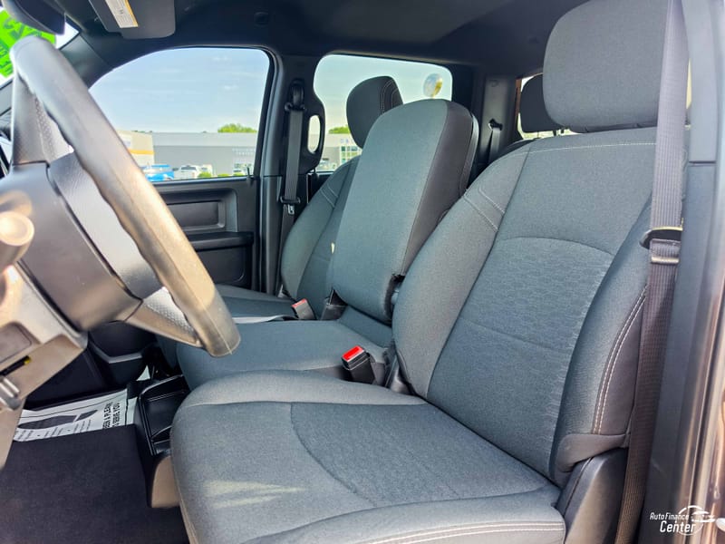2025 RAM 3500 TRADESMAN - RAM506520