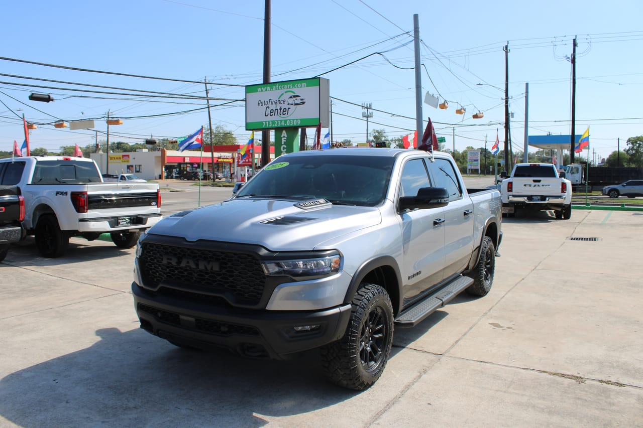 2025 RAM 1500 - RAM594418 — photo 1 of 24