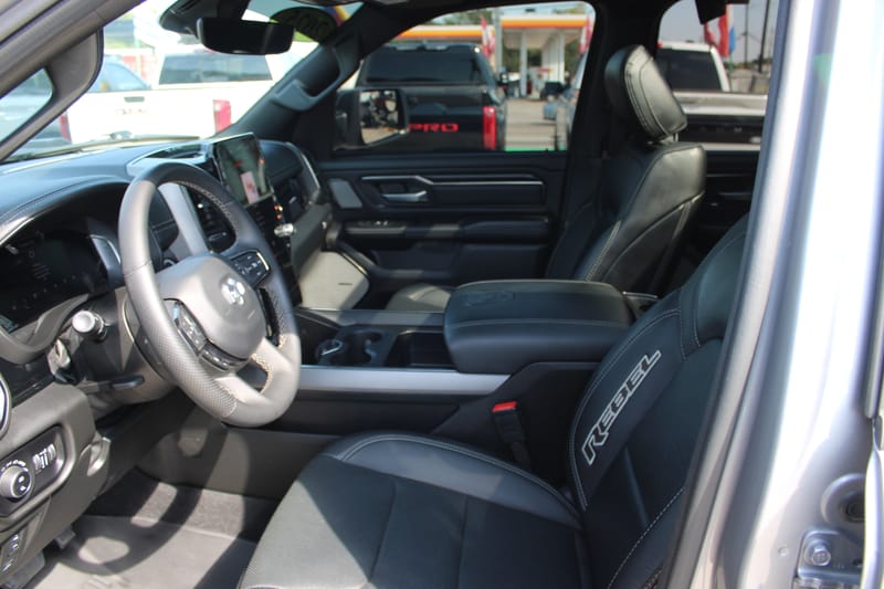 2025 RAM 1500 - RAM594418
