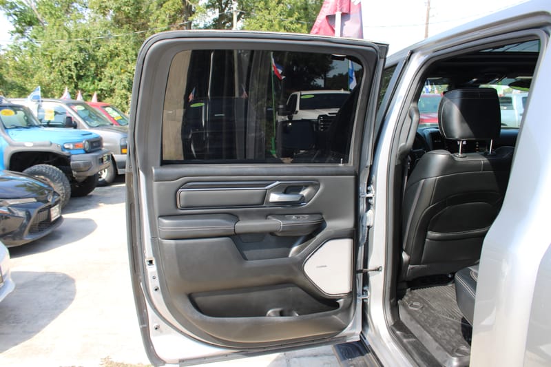 2025 RAM 1500 - RAM594418