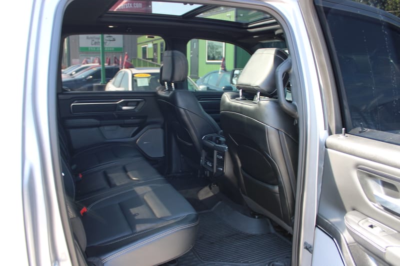 2025 RAM 1500 - RAM594418