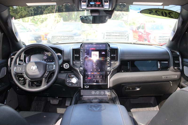 2025 RAM 1500 - RAM594418
