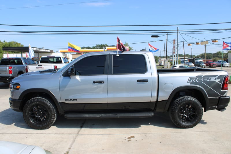 2025 RAM 1500 - RAM594418