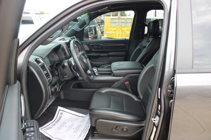 2025 RAM 1500 - RAM721975
