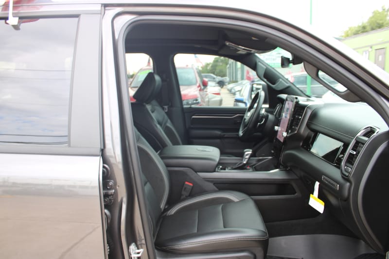 2025 RAM 1500 - RAM721975