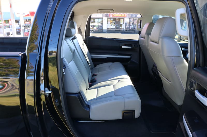 2021 TOYOTA TUNDRA  SR5 - TOY004028