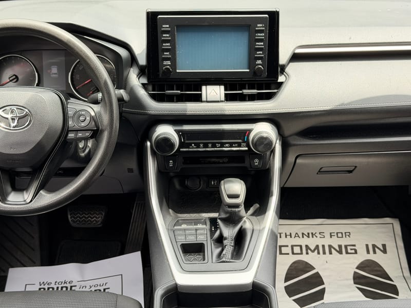2019 TOYOTA RAV4 LE - TOY006495B